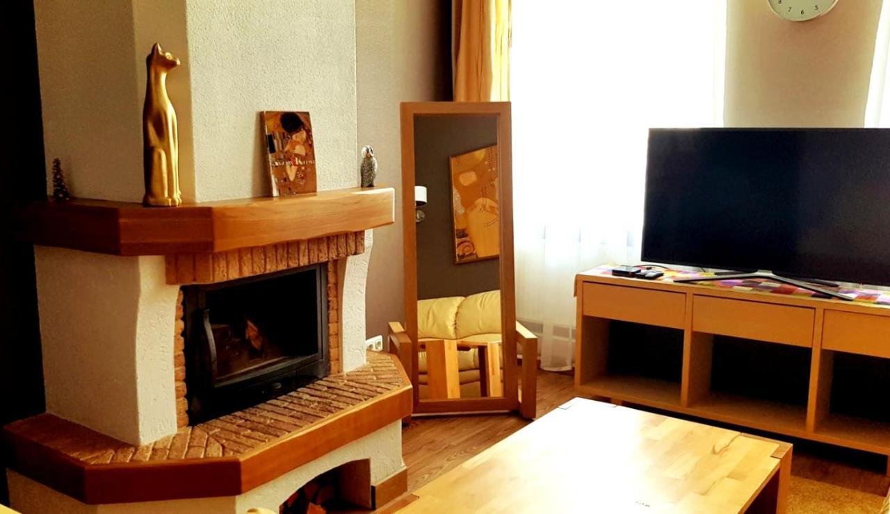 דירות דאוגבפילס Gustav House מראה חיצוני תמונה
